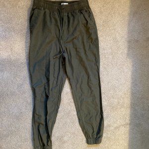 S Hollister Ultra High-Rise Jogger Pants